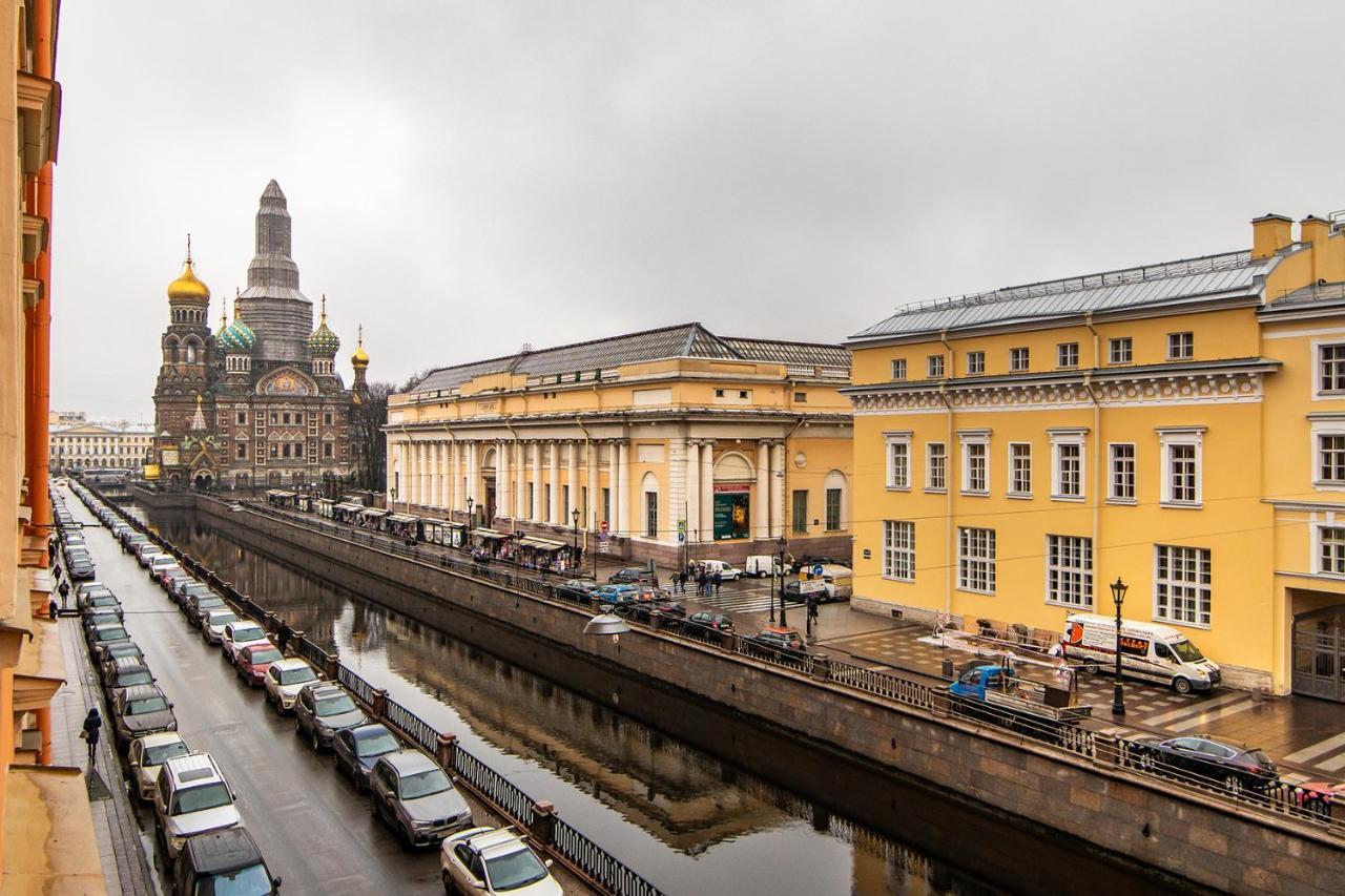 Apartment-Studio At The Savior On Spilled Blood São Petersburgo Exterior foto